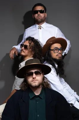 RILAN & THE BOMBARDIERS